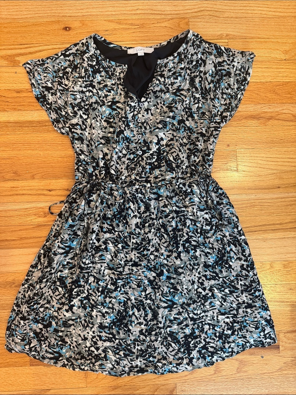 LOFT Abstract Cinch-Waist Short Sleeve Dress - Black, Gray, Blue
